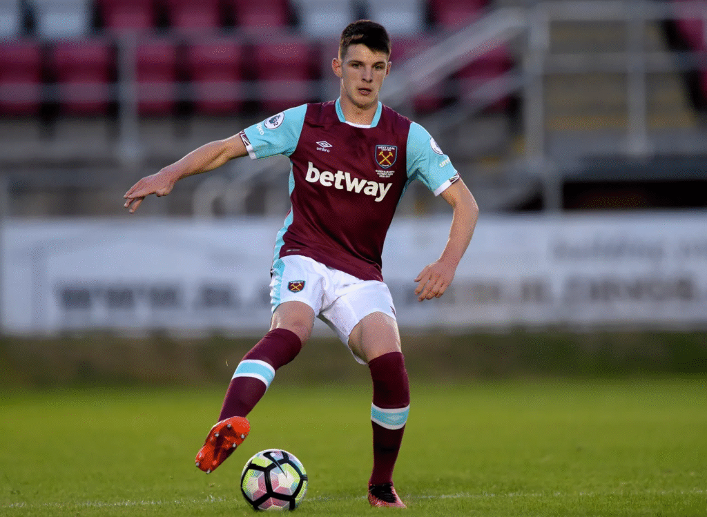 image-1006-1024x749 Enzo Maresca, l'entraîneur de Chelsea, a contribué à faire de Declan Rice un monstre… maintenant, il doit montrer à Moises Caicedo comment arrêter le prodige d'Arsenal.