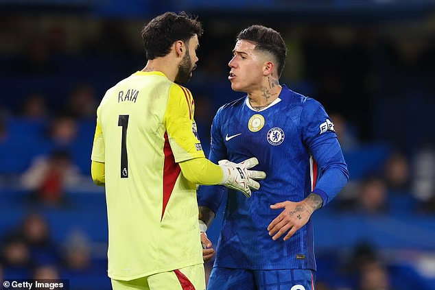 image-1087 Chelsea 1-1 Arsenal - NOTES DES JOUEURS : Qui n'a pas été à son meilleur niveau ? Quelle révélation a dominé le milieu de terrain ? Et pourquoi Moises Caicedo n'a aucune raison de se plaindre.