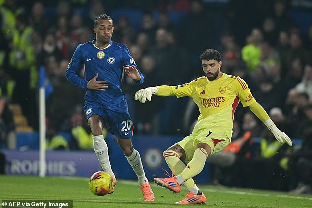image-1091 Chelsea 1-1 Arsenal - NOTES DES JOUEURS : Qui n'a pas été à son meilleur niveau ? Quelle révélation a dominé le milieu de terrain ? Et pourquoi Moises Caicedo n'a aucune raison de se plaindre.