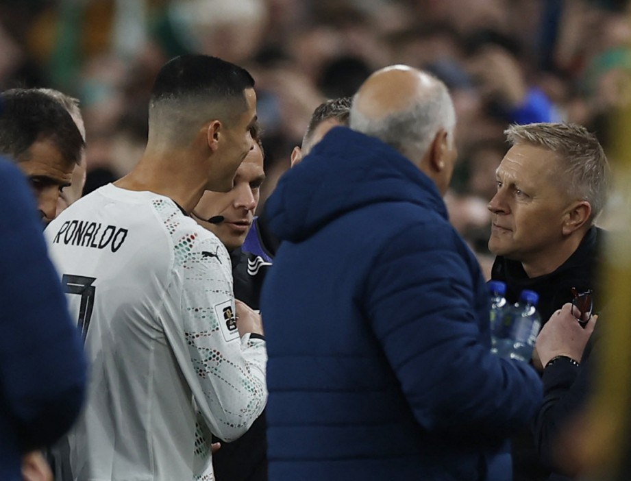 image-286 Les propos « insensés » de Cristiano Ronaldo à l'encontre du sélectionneur irlandais après son carton rouge et sa crise de colère lors de la défaite au Portugal.