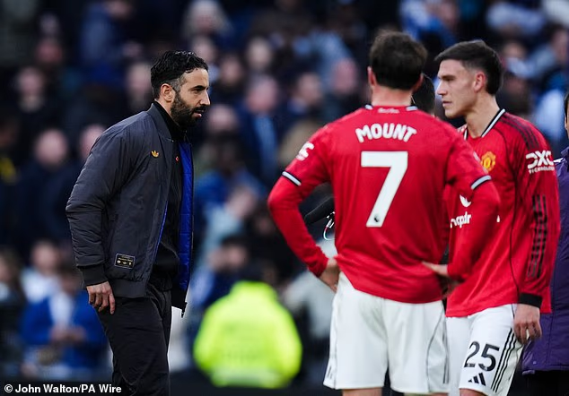 image-384 Sir Alex Ferguson salue la recrue « exceptionnelle » de Manchester United et adresse un message clair à Ruben Amorim.