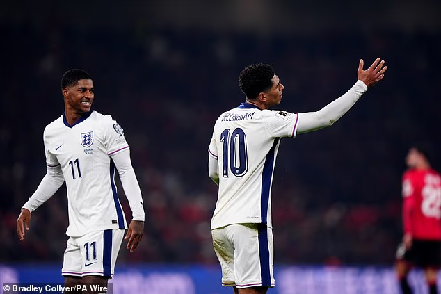 image-432 Thomas Tuchel, le maître intraitable des stars : le sélectionneur anglais a malmené Kylian Mbappé et divisé le vestiaire à Munich – Jude Bellingham doit maintenant se méfier des altercations d’avant-Coupe du monde.