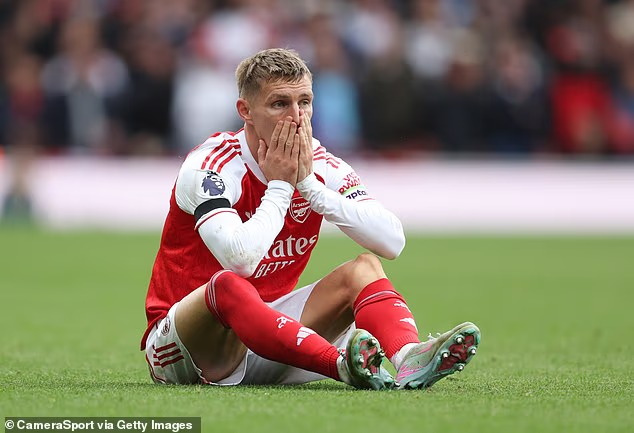 image-459 Révélation : le dossier secret d'IA d'Arsenal qui leur donne l'avantage – et comment cette base de données personnalisée va améliorer tous les aspects, de la prévention des blessures aux transferts, en passant par la création de nouvelles analyses tactiques pour Mikel Arteta.