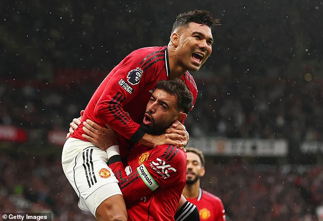 image-472 Comment Casemiro, autrefois marginalisé à Manchester United et en équipe nationale du Brésil, est devenu le joueur le plus important pour Ruben Amorim et Carlo Ancelotti avant la Coupe du monde.