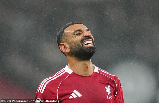 image-548 Mohamed Salah, joueur solitaire, accusé d'avoir fait perdre 116 millions de livres à Florian Wirtz : le grand quotidien allemand lance une attaque personnelle contre lui, l'accusant de bloquer son successeur et de ne pas aider les nouvelles recrues, et évoquant la menace saoudienne.