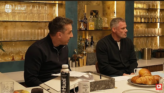 image-566 Wayne Rooney révèle les détails stupéfiants de son contrat le plus important à Manchester United, laissant Gary Neville et Roy Keane sans voix.