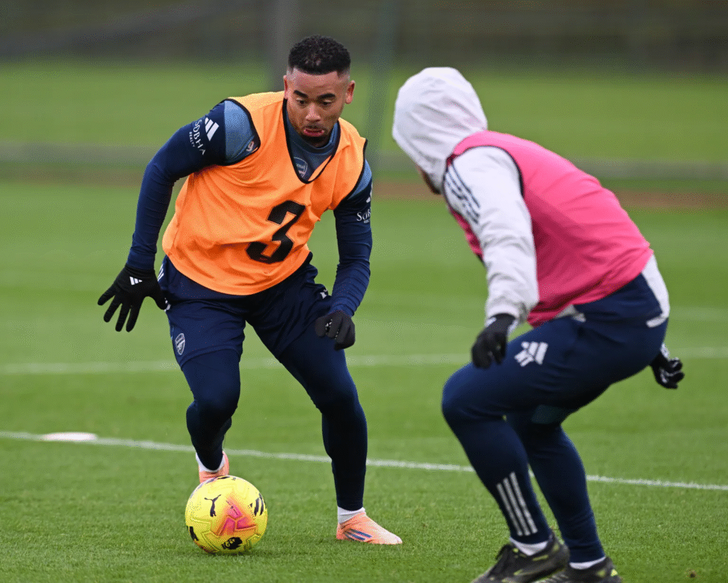 image-572-1024x819 Coup de pouce majeur pour Arsenal en vue du derby du nord de Londres : Odegaard devrait faire son retour contre Tottenham après la blessure de Gabriel.