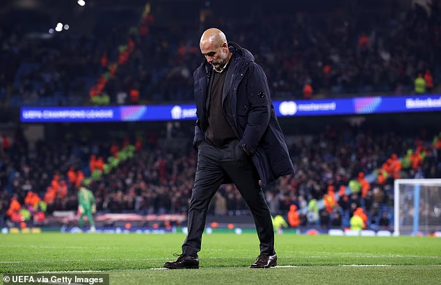 image-879 Manchester City 0-2 Bayer Leverkusen : Pep Guardiola paie le prix de ses dix changements, les locaux ressemblant étrangement à la soirée de la saison dernière à l'Etihad Stadium.