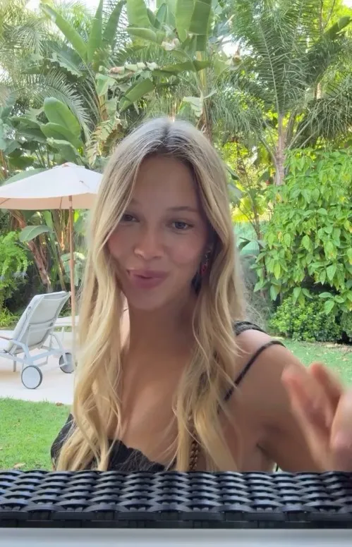 image-894 La petite amie mannequin d'Alexis Sanchez révèle le « plus grand secret » qu'elle a gardé pendant près d'un an