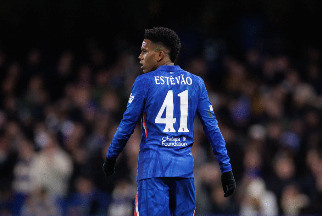 image-940-1024x688 Chelsea prévoit l'arrivée d'un « petit Agüero » et d'un « nouveau Ronaldo » aux côtés d'Estevao en 2026 : le plan de transfert génial des Blues est dévoilé.