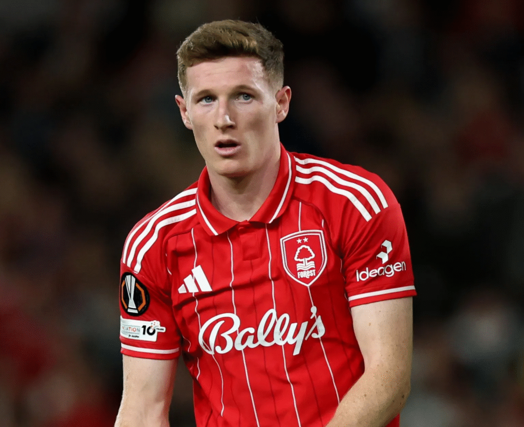 image-966-1024x835 Elliot Anderson au cœur d'une lutte acharnée pour s'attacher les services de ce joueur prometteur, estimé à 100 millions de livres sterling, entre Manchester United, Manchester City, Chelsea et Liverpool.