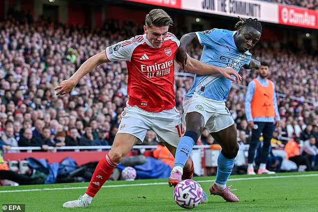 image-134 Chelsea peut-il prétendre sérieusement au titre ? Voici pourquoi Enzo Maresca refuse de prononcer le mot « titre », ce que les sources internes aux Blues pensent de ses propos et les principaux facteurs qui jouent contre eux.