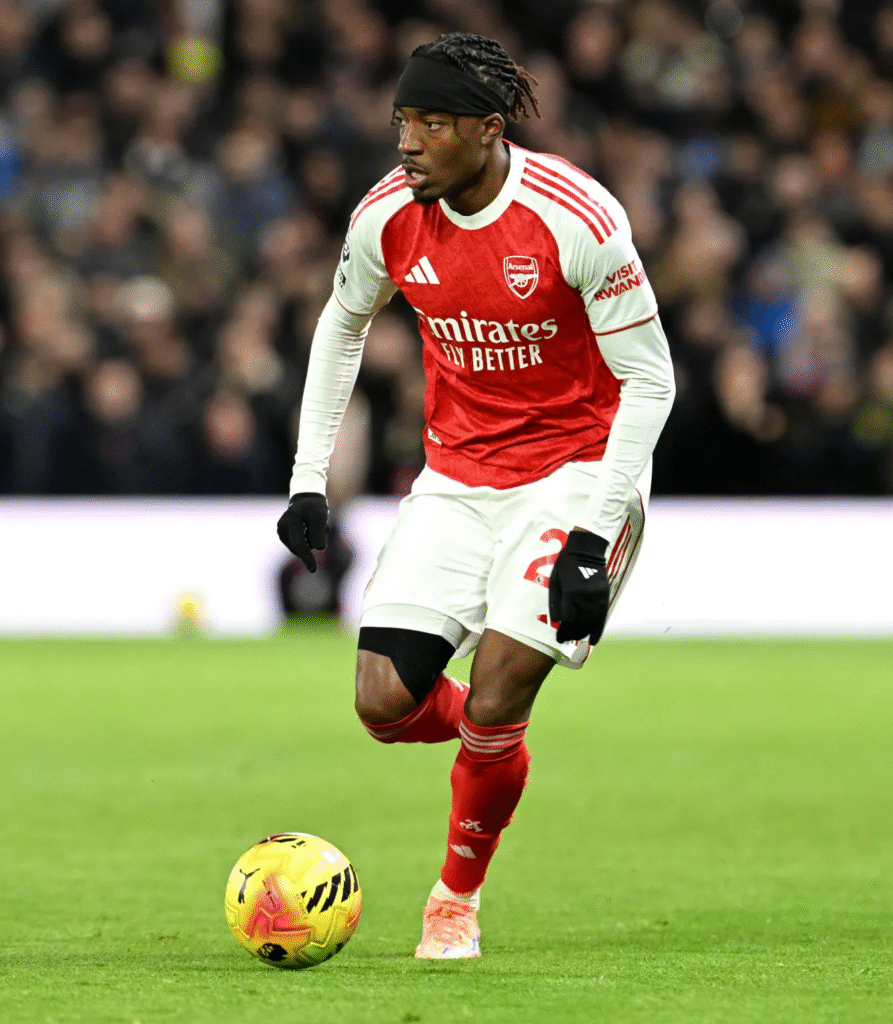 image-36-893x1024 La réaction de Cole Palmer aux huées des supporters de Chelsea contre Noni Madueke en dit long, comme le montrent de nouvelles images.