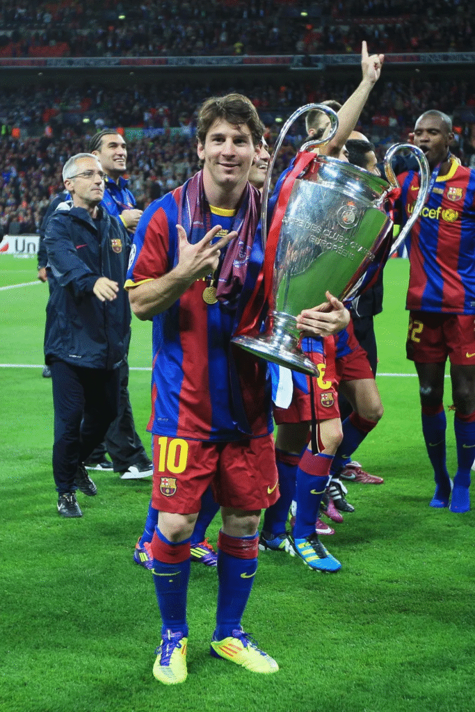 image-52-683x1024 Lionel Messi bat le record absolu de passes décisives et devient le joueur le plus titré de l'histoire du football.